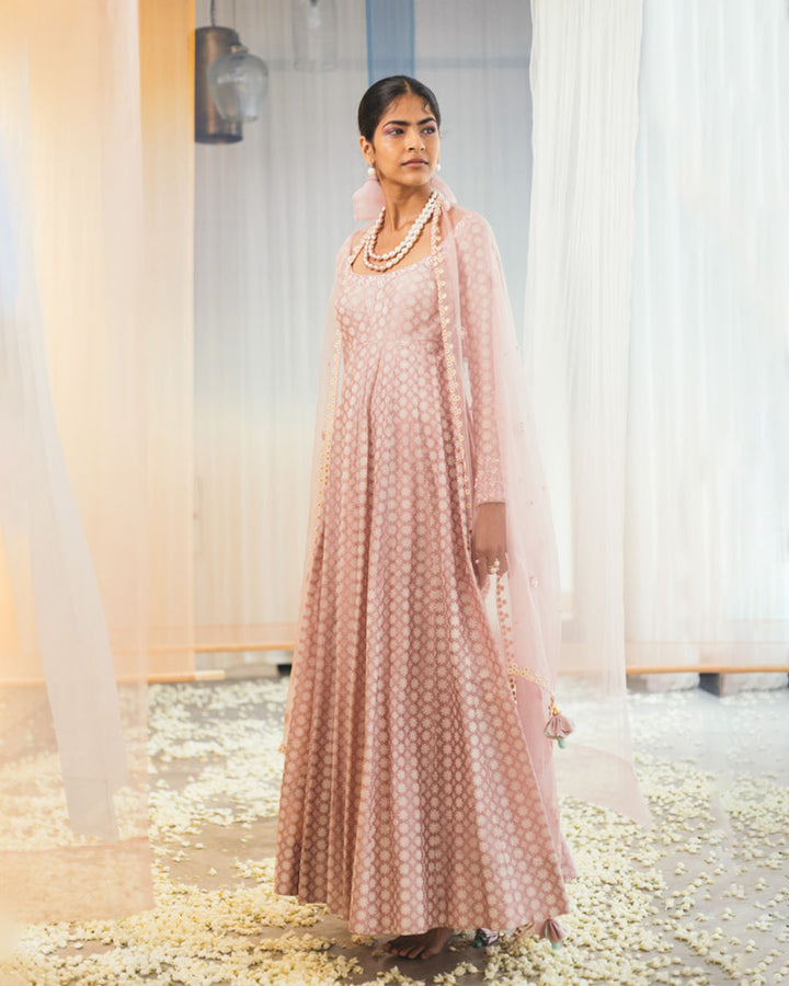 MAUVE SILK BLOCK PRINTED KALIDAR (WC01)