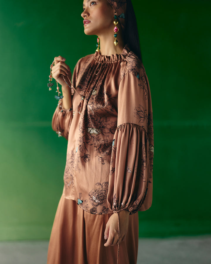 QUEEN BUTTERFLY TOP ( MZ HP 18 )