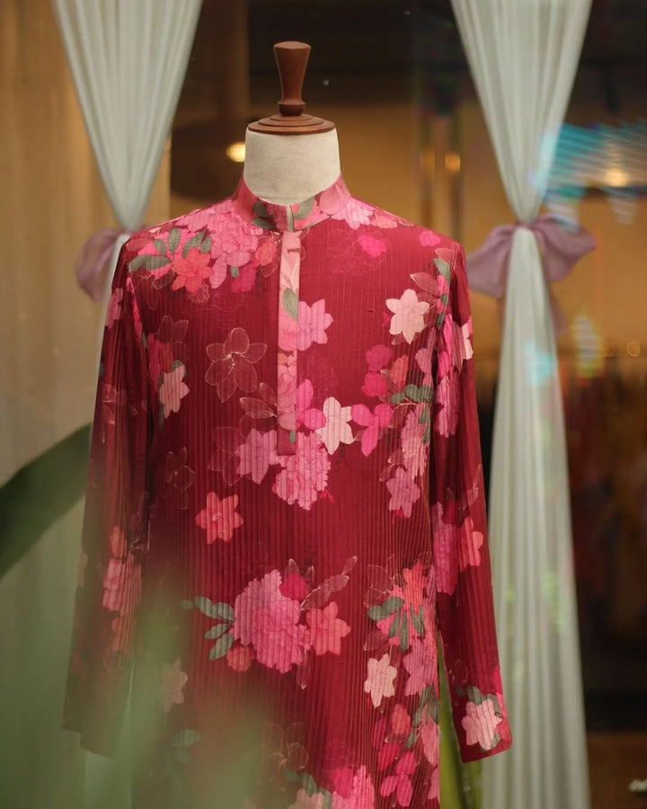 ORIENTAL BLOOM NEHRU JACKET AND SHORT KURTA SET (MSP MW KT 05, MSP MW WC 01)