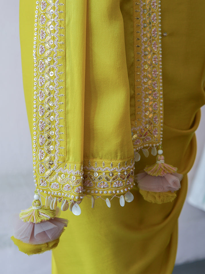 OCHRE SAREE WITH HOT PINK CORSET