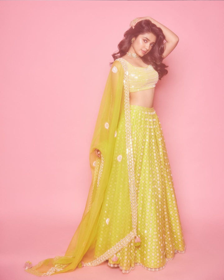 KRITHI SHETTY IN ORGANZA LEHENGA (WCLH02)