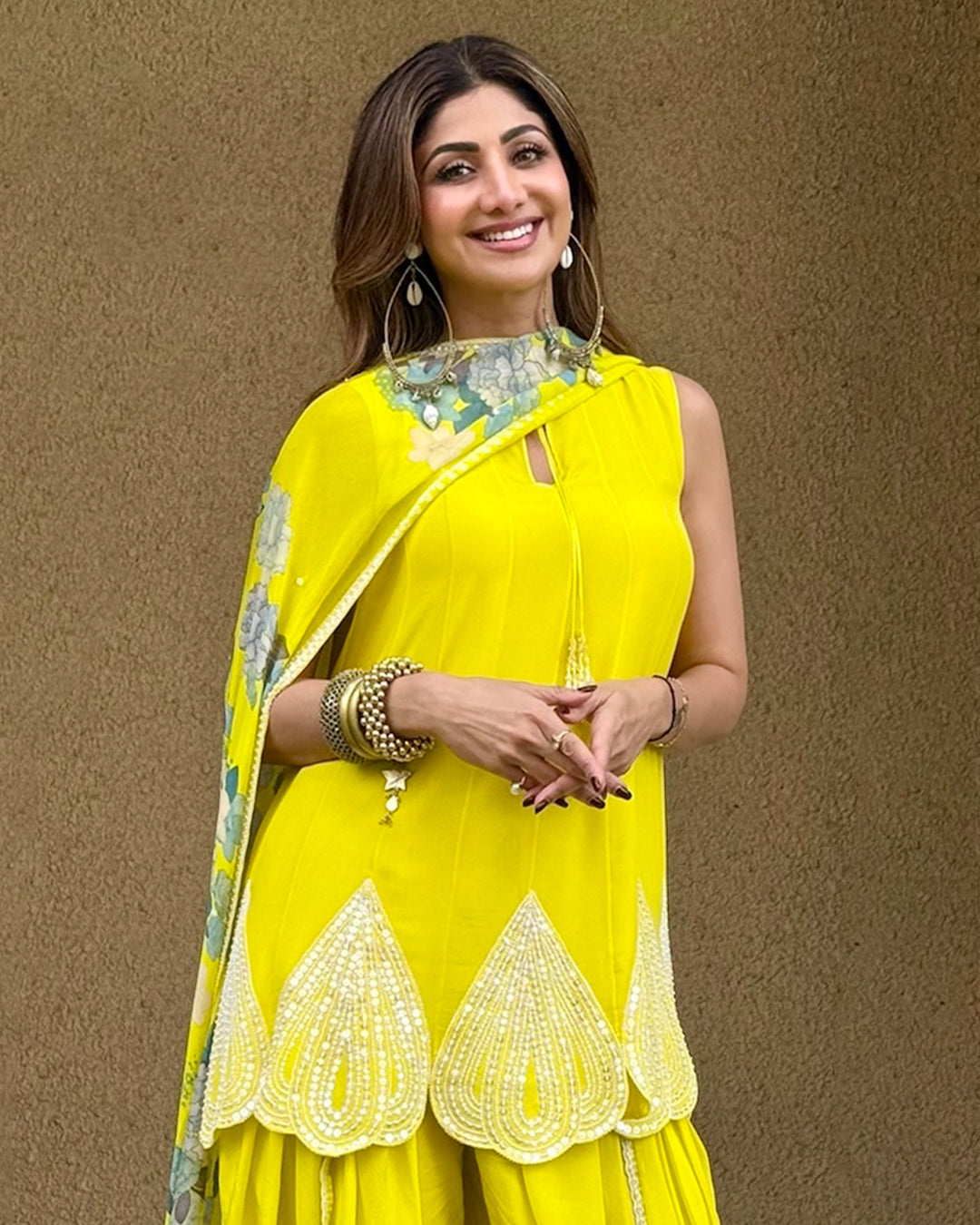 Shilpa Shetty in Dras Dream Dhoti Set