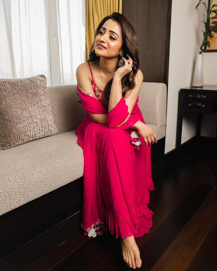 TRISHA KRISHNAN IN ROSE PINK ANARKALI